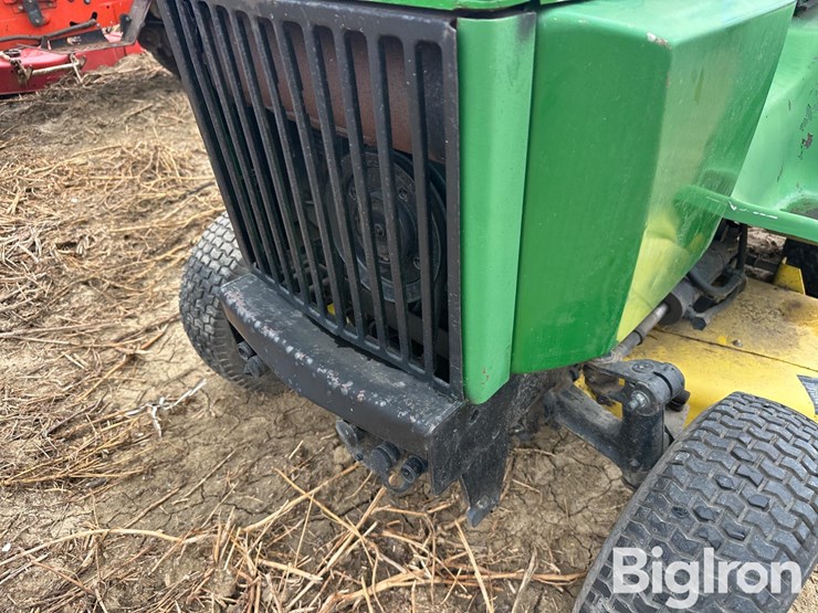 john-deere-318-image-14