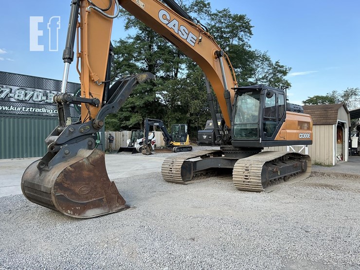 2023-case-cx300e-image-8