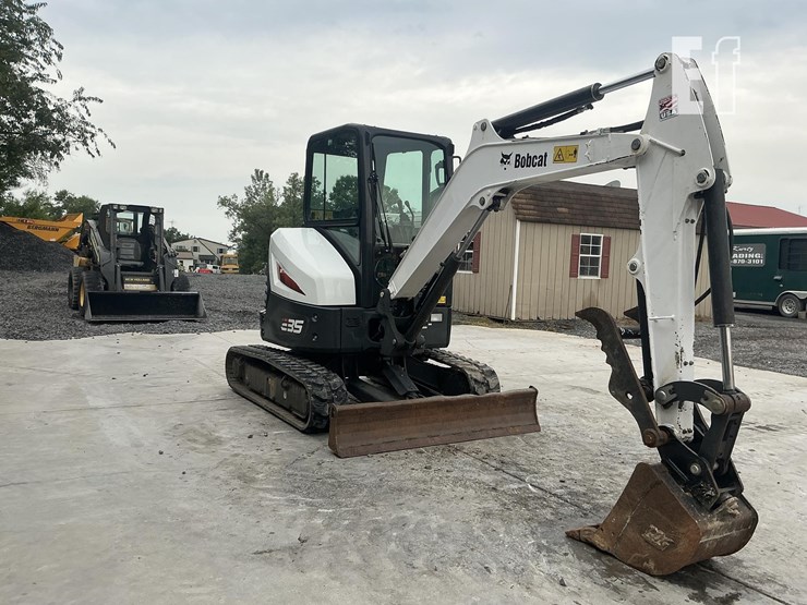 2021-bobcat-e35i-image-6