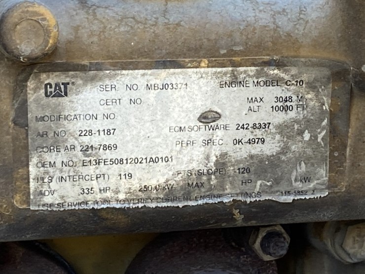 2004-kenworth-w900-image-47