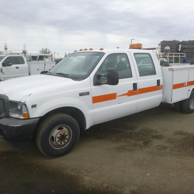 2002 FORD F350