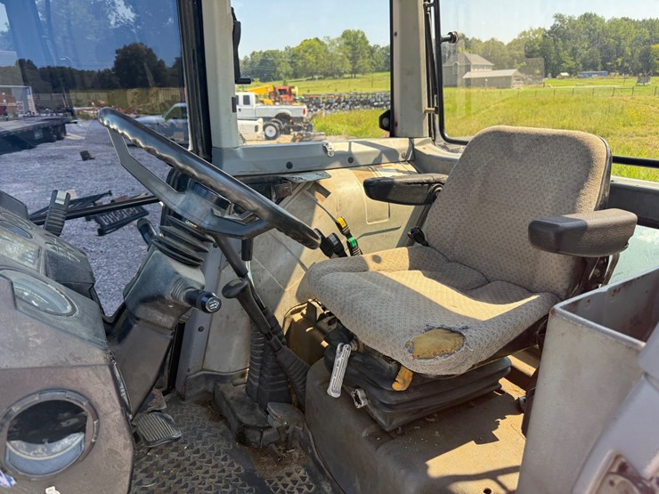 agco-allis-6670-image-4