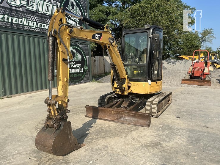 2010-caterpillar-303.5c-cr-image-8