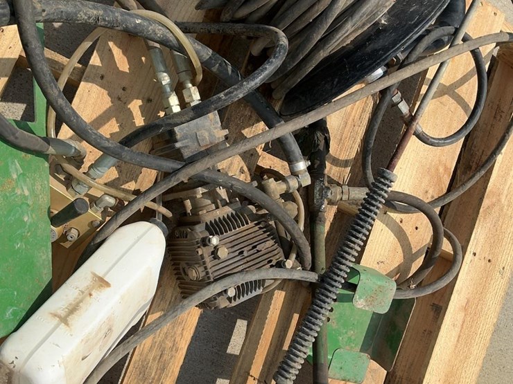 john-deere-4930-image-13