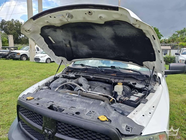 2017-dodge-1500-image-12