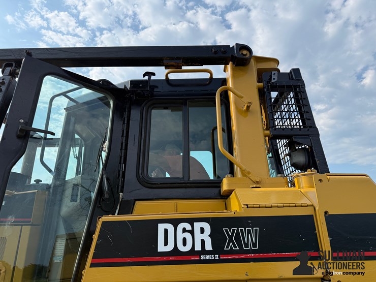 2004-caterpillar-d6r-xw-image-12