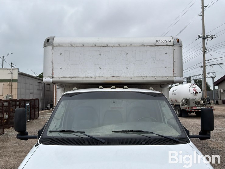 2006-ford-e450-image-10