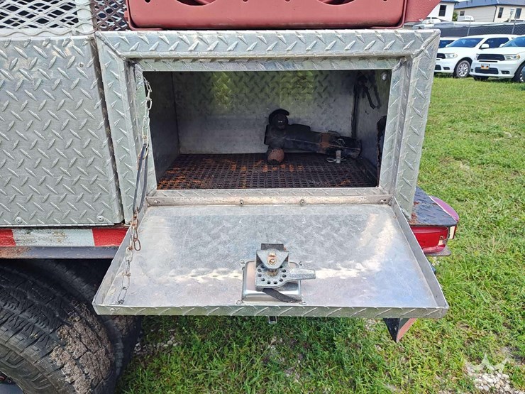 2005-ford-f350-image-37
