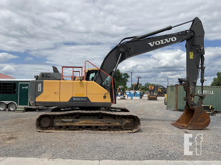 2016-volvo-ec220el-image-5