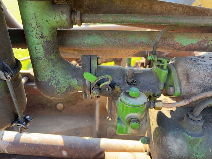 john-deere-b-image-36