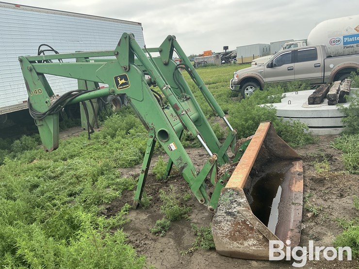 john-deere-740-image-4