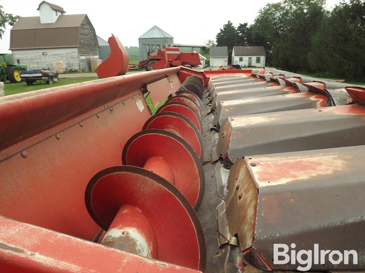 massey-ferguson-1183-image-11