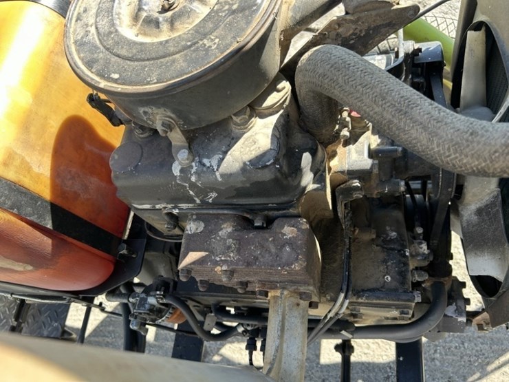 yanmar-ym240-image-30