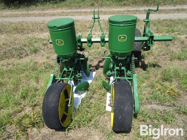 john-deere-71-image-6
