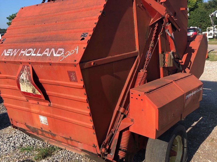 new-holland-846-image-12