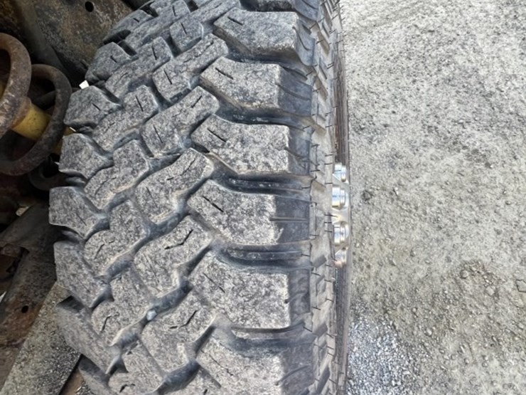 2009-dodge-ram-2500-image-11