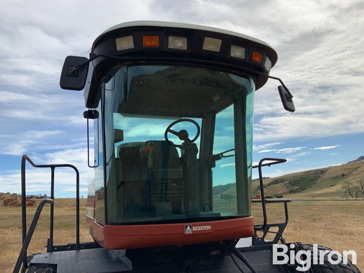 hesston-8250-image-14