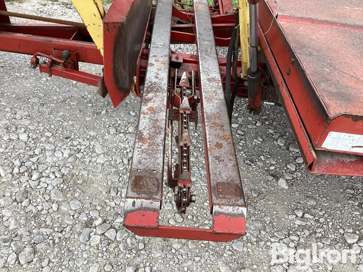 new-holland-stackliner-1034-image-17