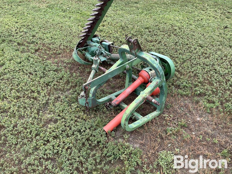 john-deere-350-image-10