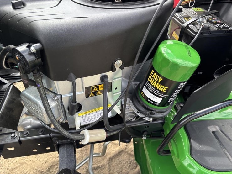 2026-john-deere-s120-image-24
