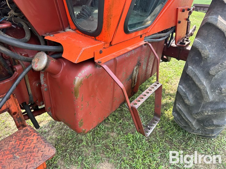 1976-allis-chalmers-7000-image-11