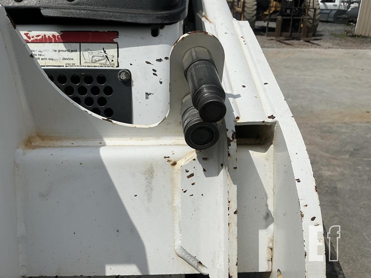 2019-bobcat-mt85-image-13
