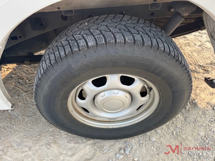 2019-ford-f150-xl-image-7