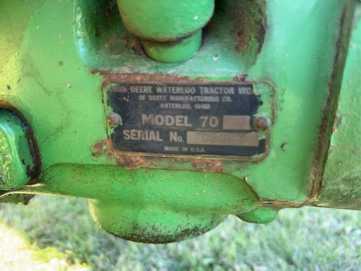 john-deere-70-image-38