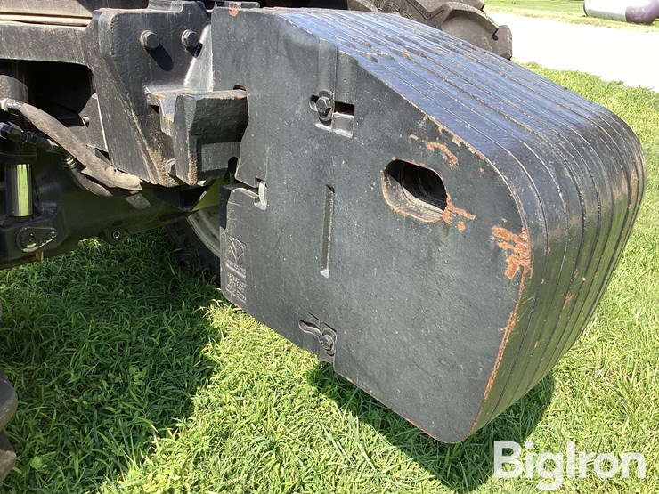 2013-new-holland-t8.360-image-10