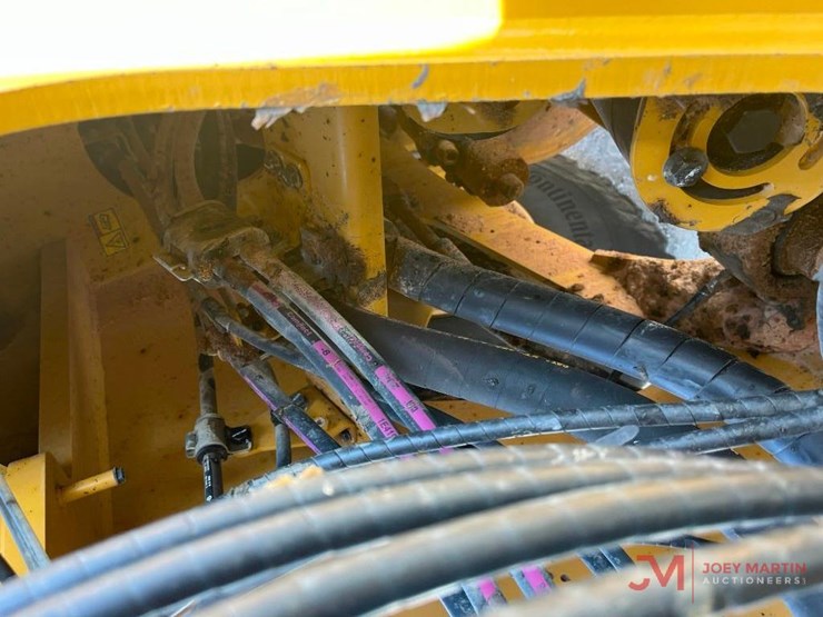 2021-caterpillar-980m-image-14