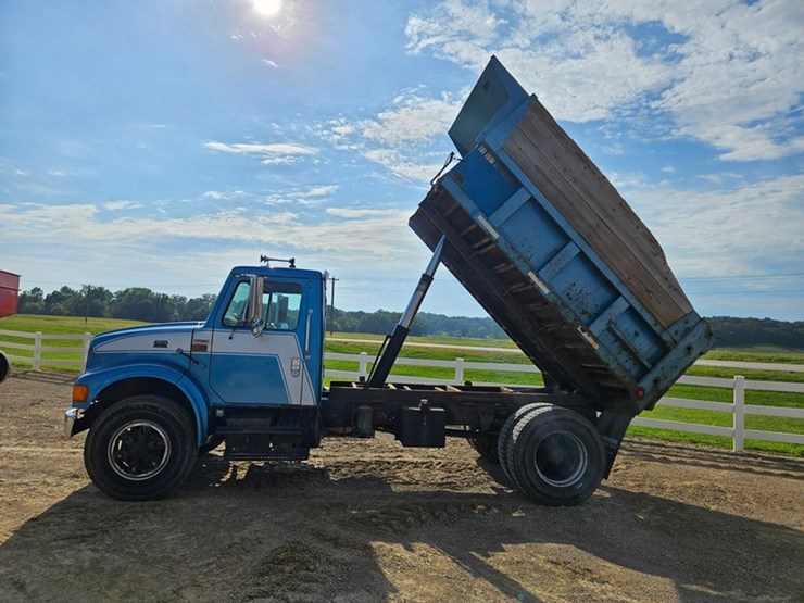 2000-international-4900-image-10