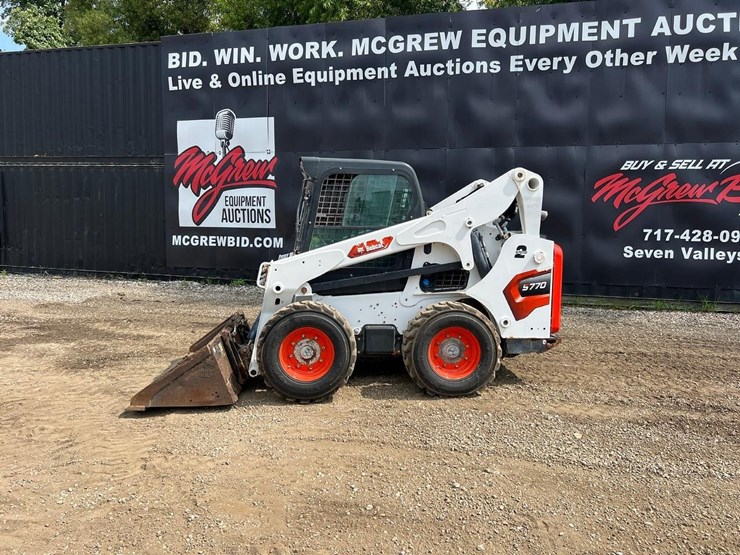 2024-bobcat-s770-image-3