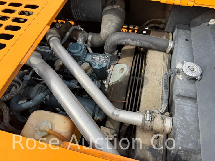 2021-leeboy-8500e-image-21