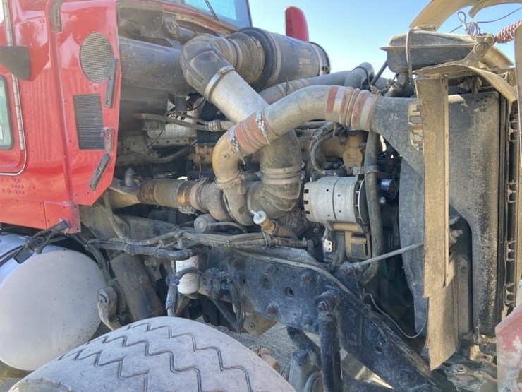 2004-kenworth-w900-image-45