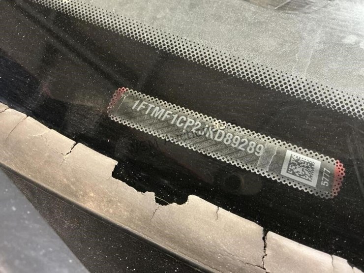 2018-ford-f150-image-14