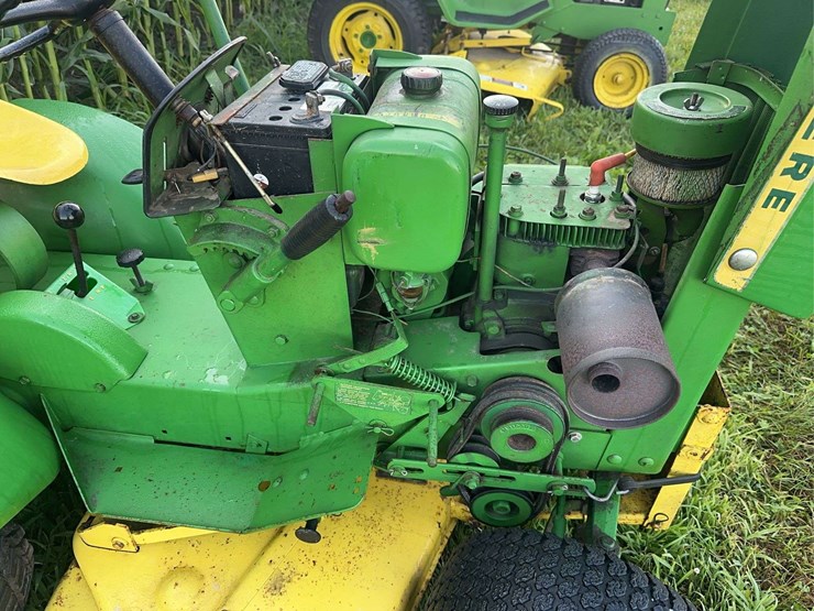 john-deere-112-image-11