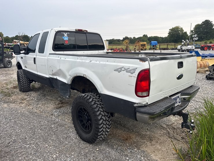 2003-ford-350-image-5