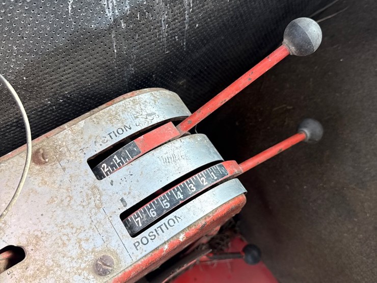 allis-chalmers-200-image-14