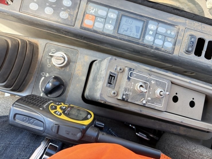 2003-caterpillar-315c-image-41