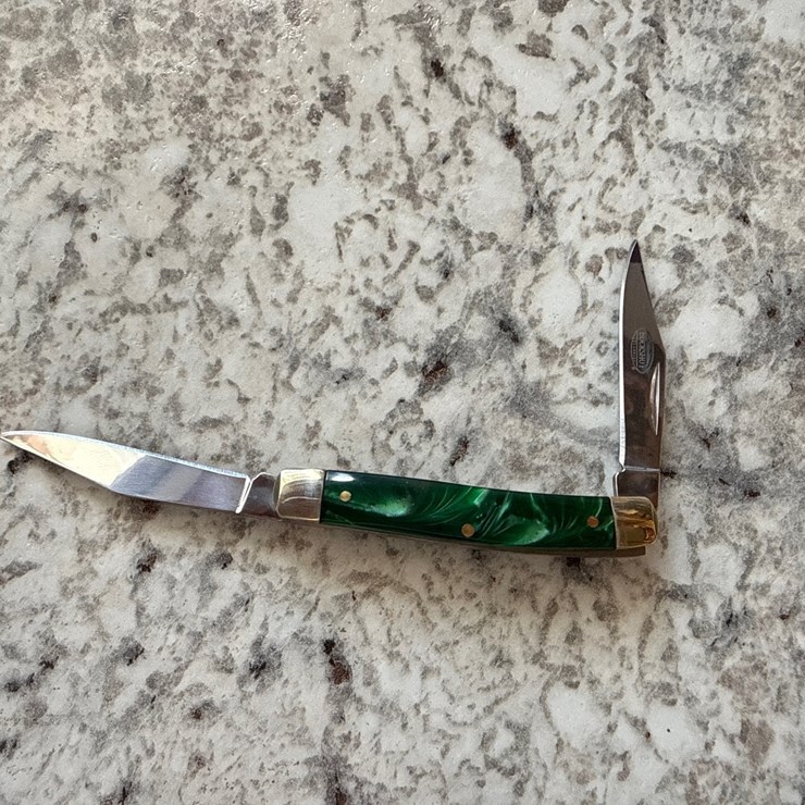 #1045 • Buckshot pocket knife