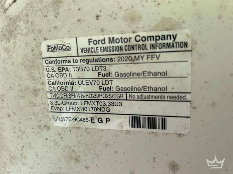 2020-ford-explorer-image-11