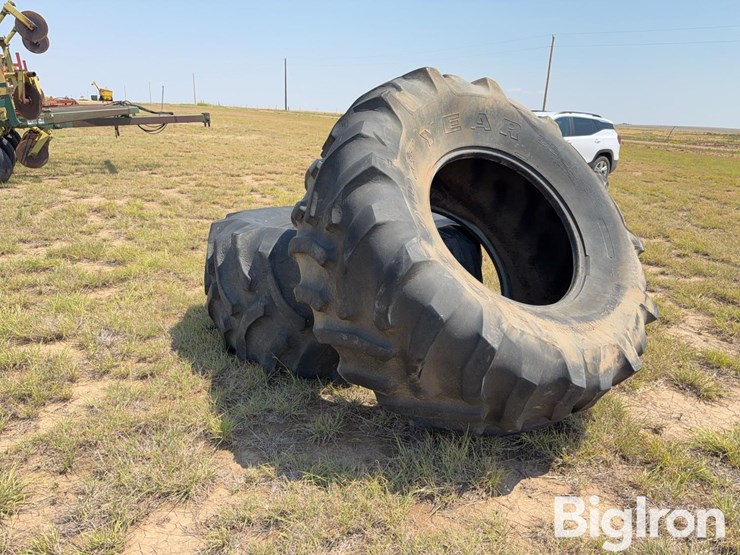 goodyear-30.5l32-tires-image-5