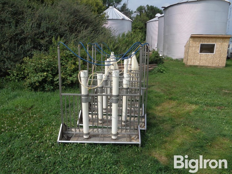 stainless-steel-tube-feeders-image-2