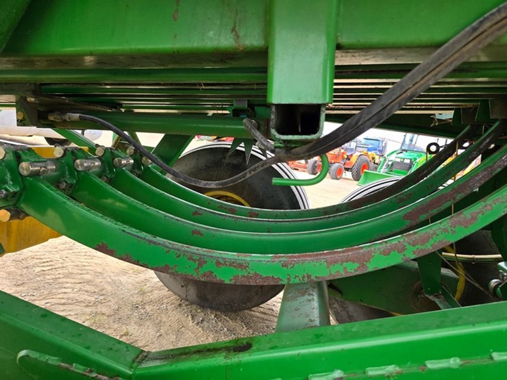 john-deere-100-image-19