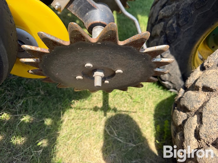 2012-john-deere-1590-image-13