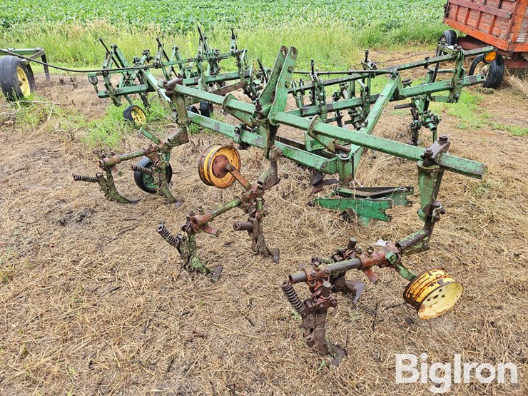 john-deere-at40-image-2