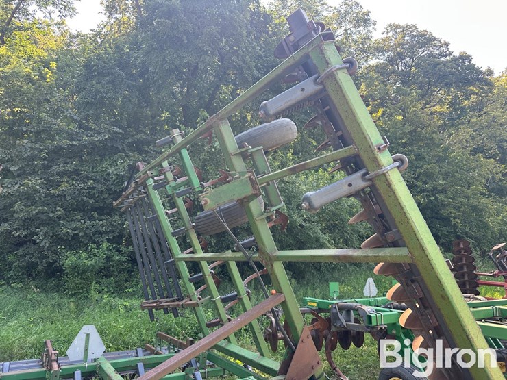 john-deere-724-image-15