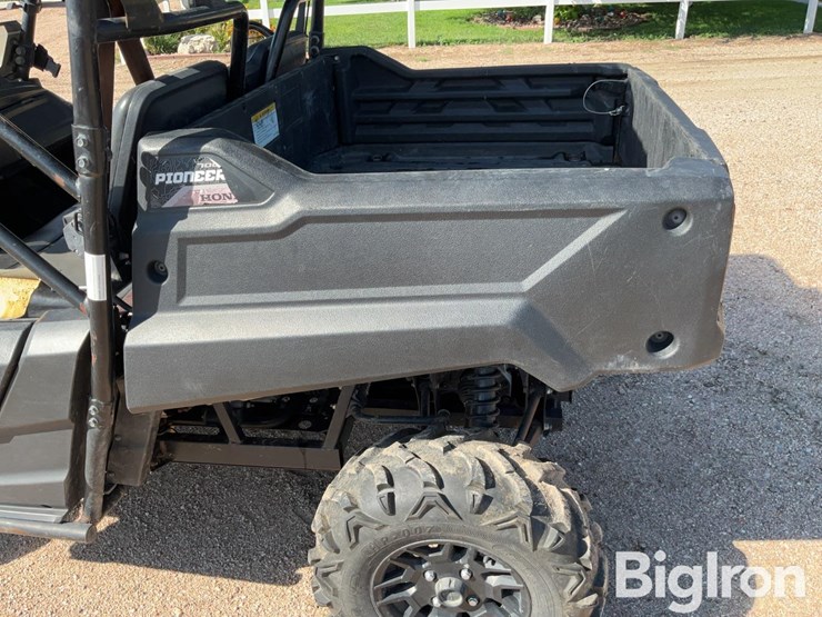 2021-pioneer-4x4-image-15