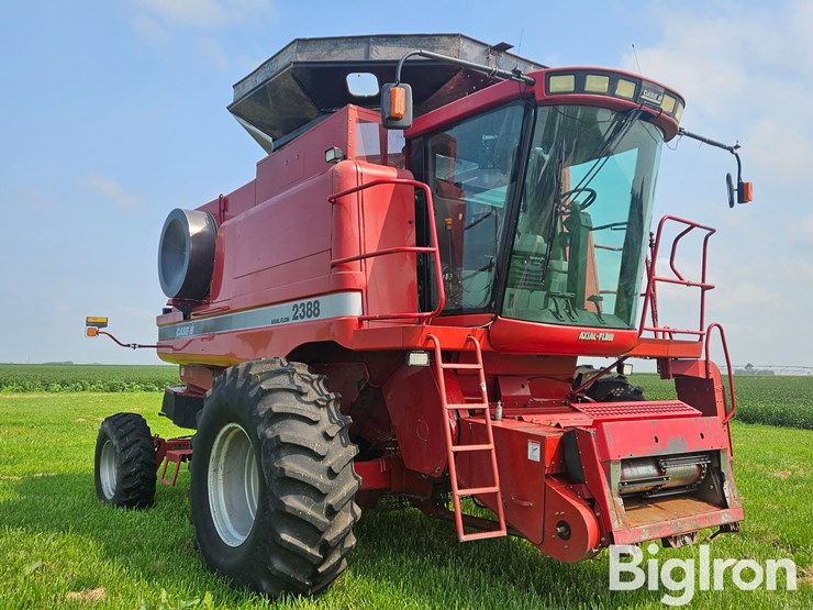 2006-case-ih-2388-image-3
