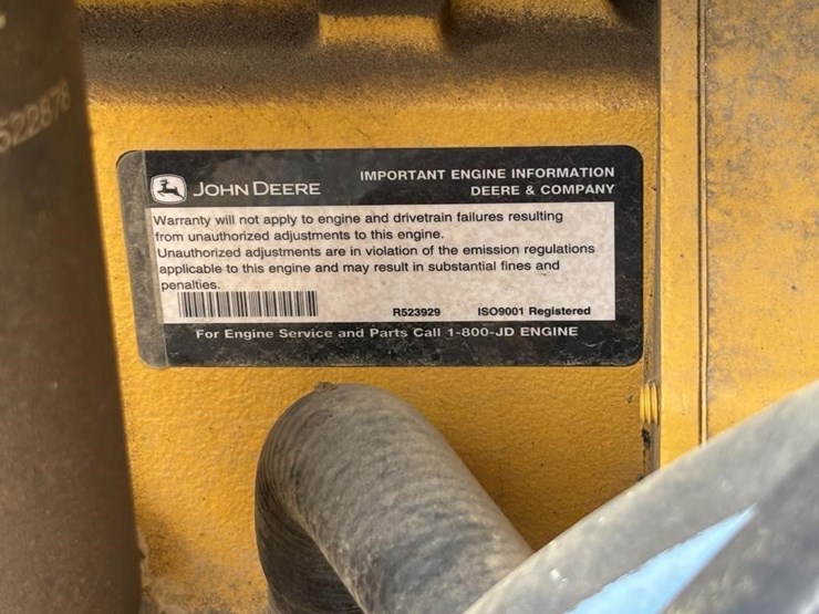 2013-deere-210k-ep-image-50